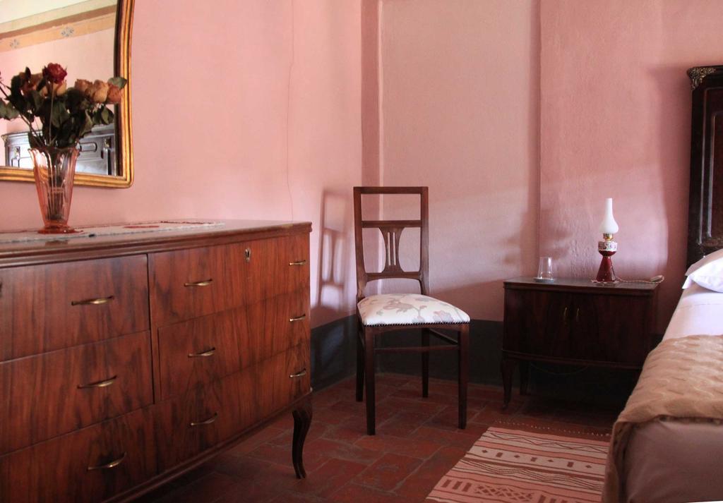 Antica Casa "Le Rondini" Bed & Breakfast Borgo a Buggiano Dış mekan fotoğraf