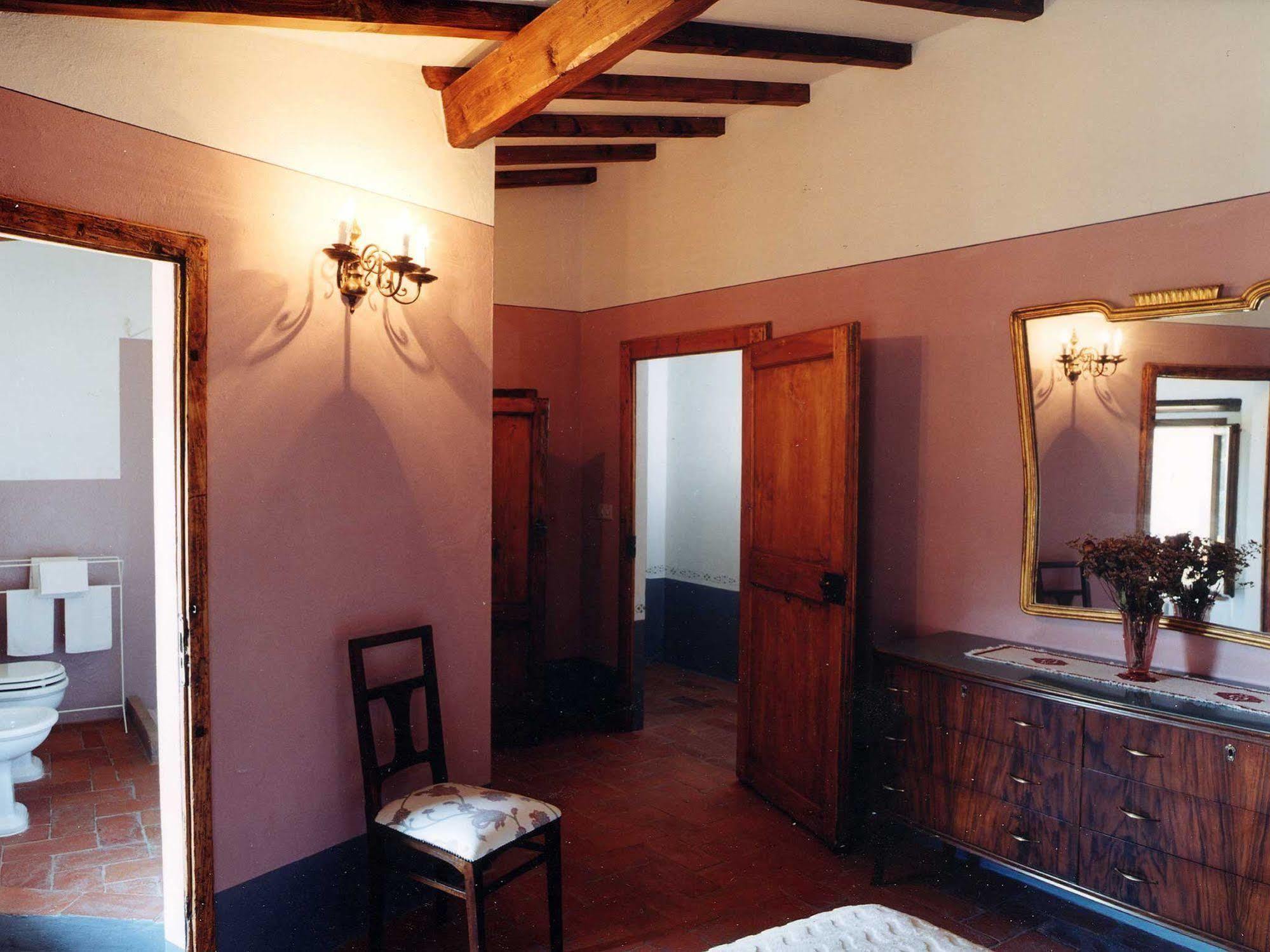 Antica Casa "Le Rondini" Bed & Breakfast Borgo a Buggiano Dış mekan fotoğraf