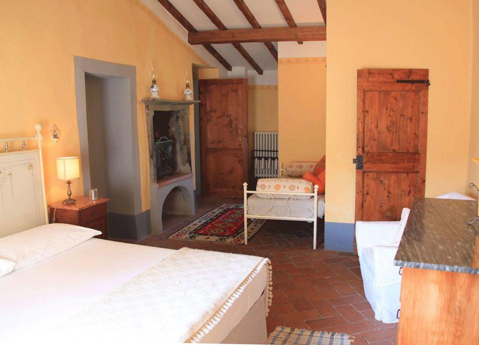 Antica Casa "Le Rondini" Bed & Breakfast Borgo a Buggiano Dış mekan fotoğraf