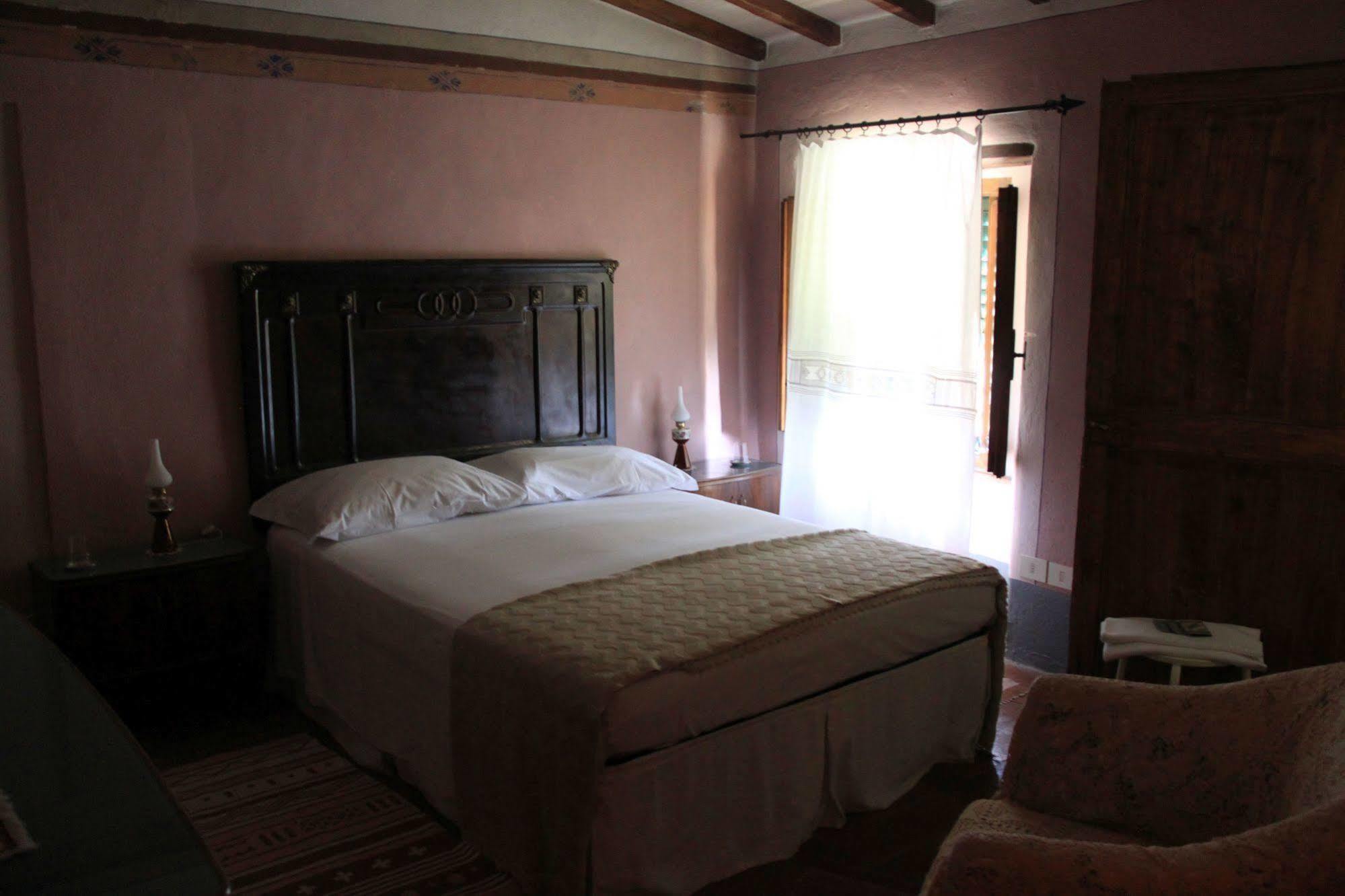 Antica Casa "Le Rondini" Bed & Breakfast Borgo a Buggiano Dış mekan fotoğraf
