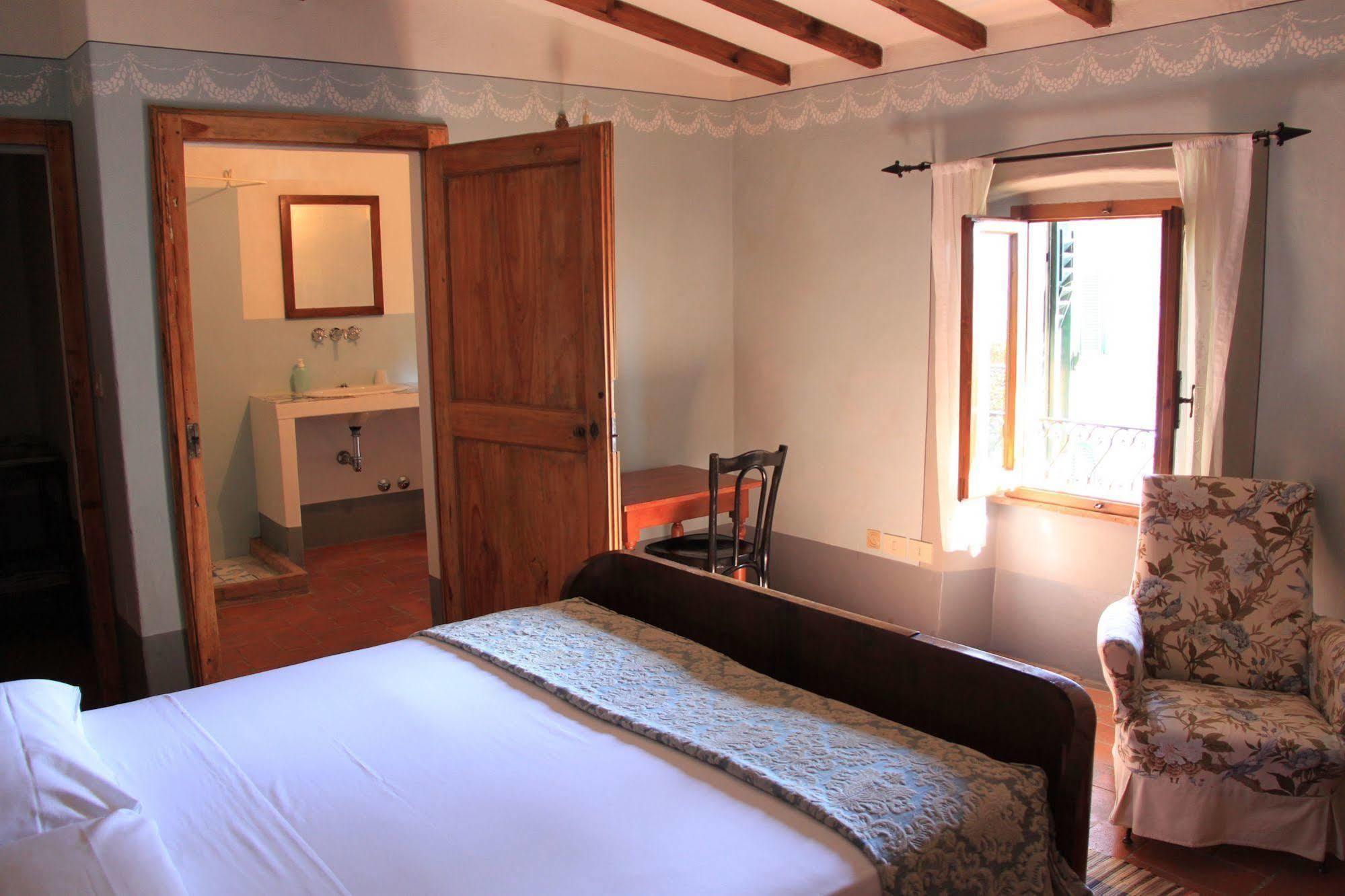Antica Casa "Le Rondini" Bed & Breakfast Borgo a Buggiano Dış mekan fotoğraf